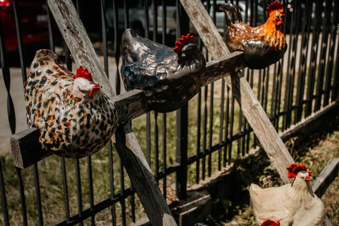 Uniwersytet Ludowy Rzemiosła Artystycznego: Edukacja i Tradycja Rzemiosła