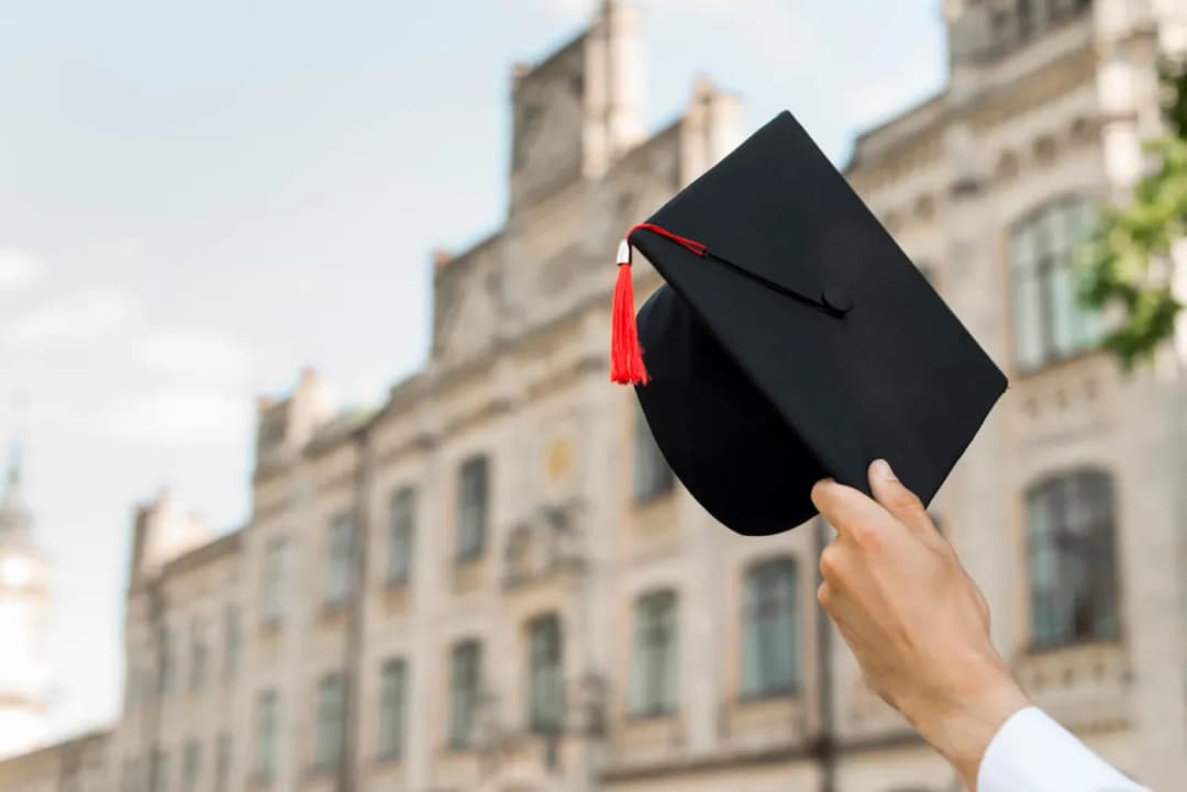 Urlop po studiach magisterskich - ile dni przysługuje po ukończeniu?