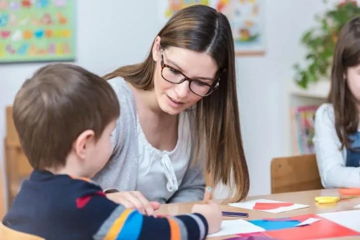 Indywidualne nauczanie na czym polega i jak może pomóc Twojemu dziecku